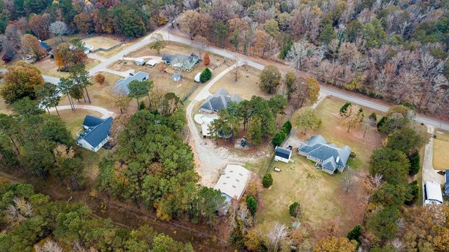 50 Lee Road 0246, Salem, AL 36874