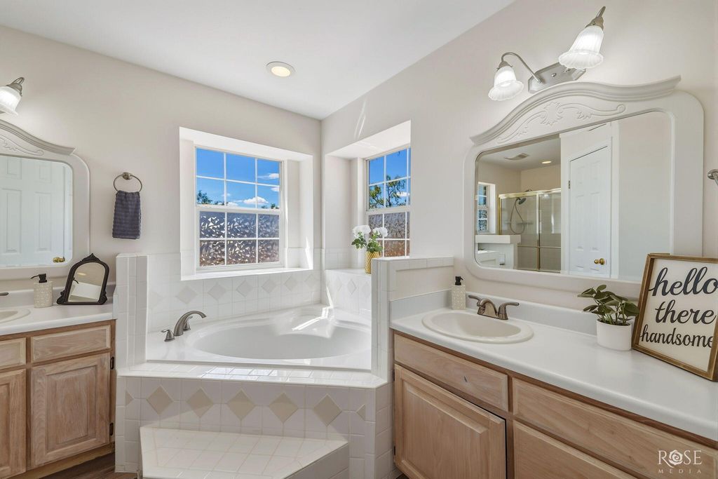 Image 25 of property listing at 11561 Twin Lakes Lane, San Angelo, TX 76904