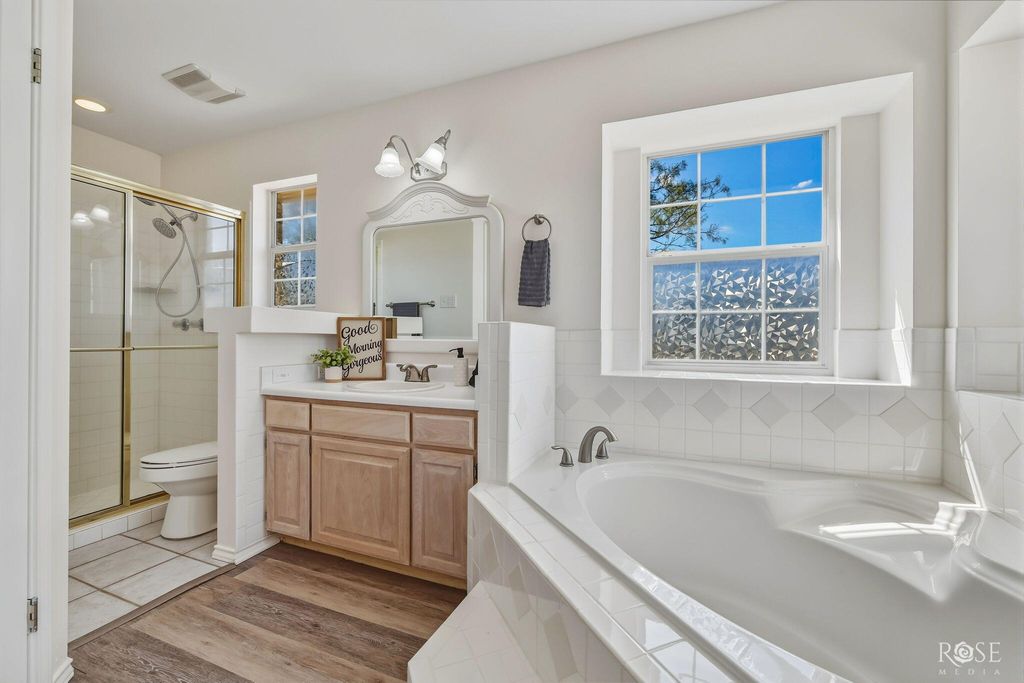 Image 26 of property listing at 11561 Twin Lakes Lane, San Angelo, TX 76904