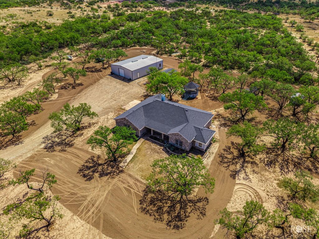 Image 48 of property listing at 11561 Twin Lakes Lane, San Angelo, TX 76904