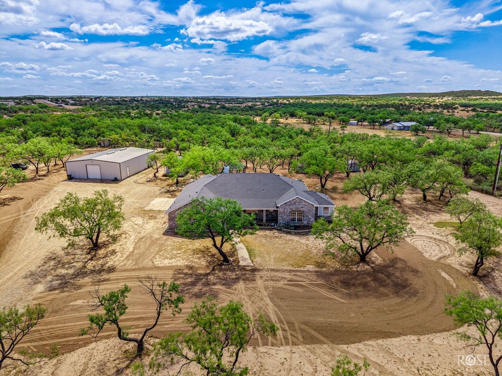 Image 50 of property listing at 11561 Twin Lakes Lane, San Angelo, TX 76904