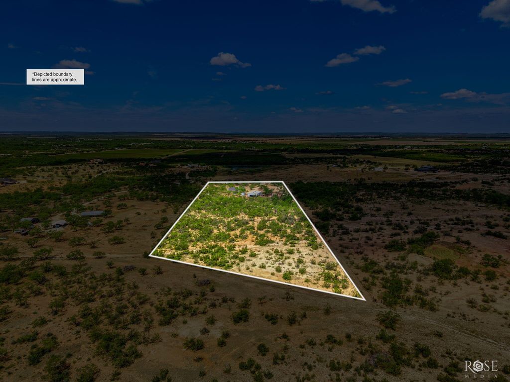 Image 52 of property listing at 11561 Twin Lakes Lane, San Angelo, TX 76904