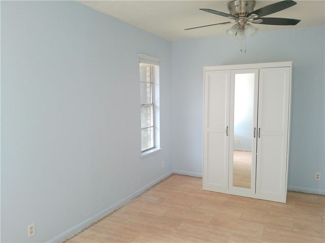 1314 E Cherrystone Dr, Corpus Christi, TX 78412