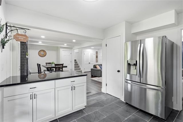 12727 W 100th Street, Lenexa, KS 66215