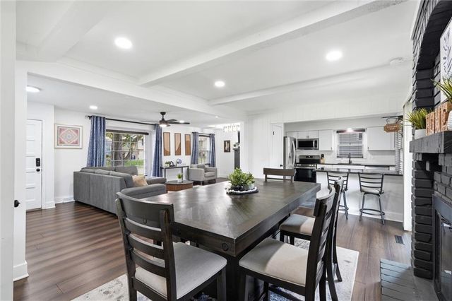 12727 W 100th Street, Lenexa, KS 66215