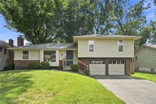 12727 W 100th Street, Lenexa, KS 66215