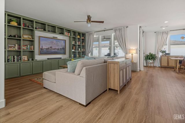 14912 Rutherford Park Avenue, Bakersfield, CA 93311