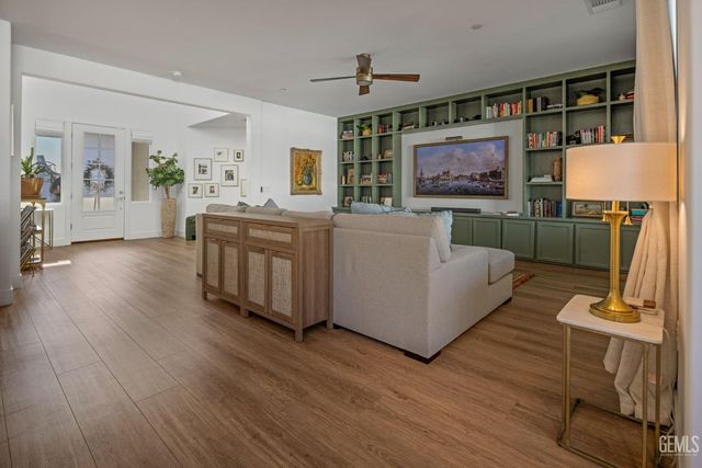 14912 Rutherford Park Avenue, Bakersfield, CA 93311