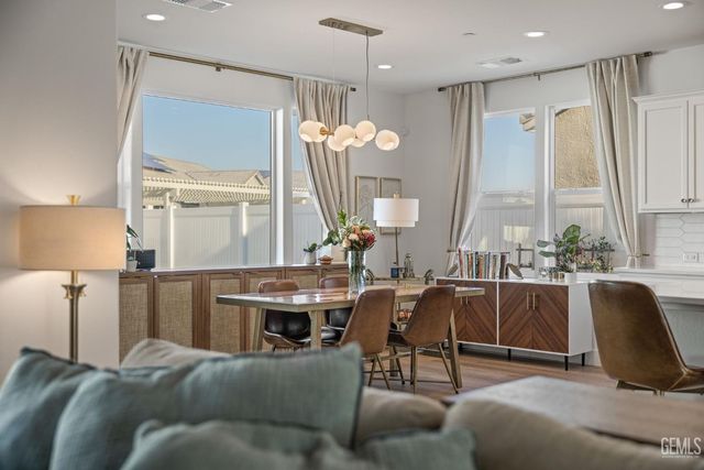 14912 Rutherford Park Avenue, Bakersfield, CA 93311