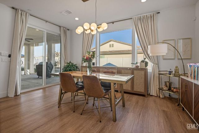 14912 Rutherford Park Avenue, Bakersfield, CA 93311