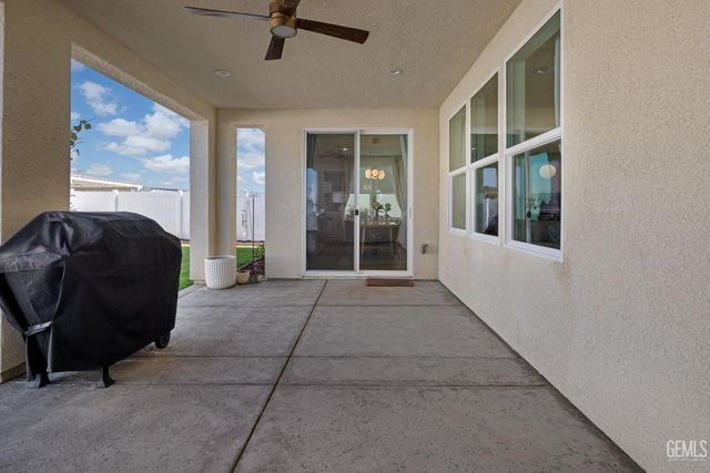 14912 Rutherford Park Avenue, Bakersfield, CA 93311