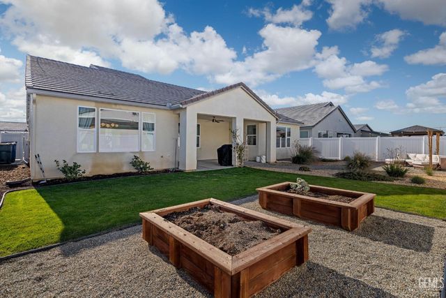 14912 Rutherford Park Avenue, Bakersfield, CA 93311