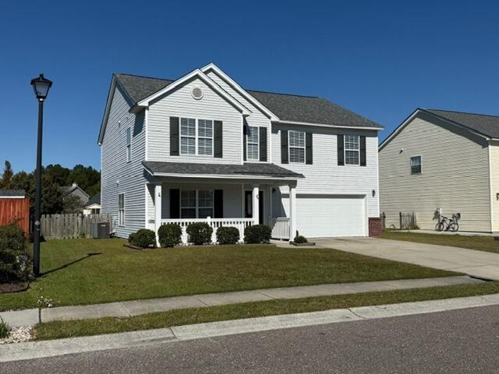 215 Southport Drive, Summerville, SC 29483