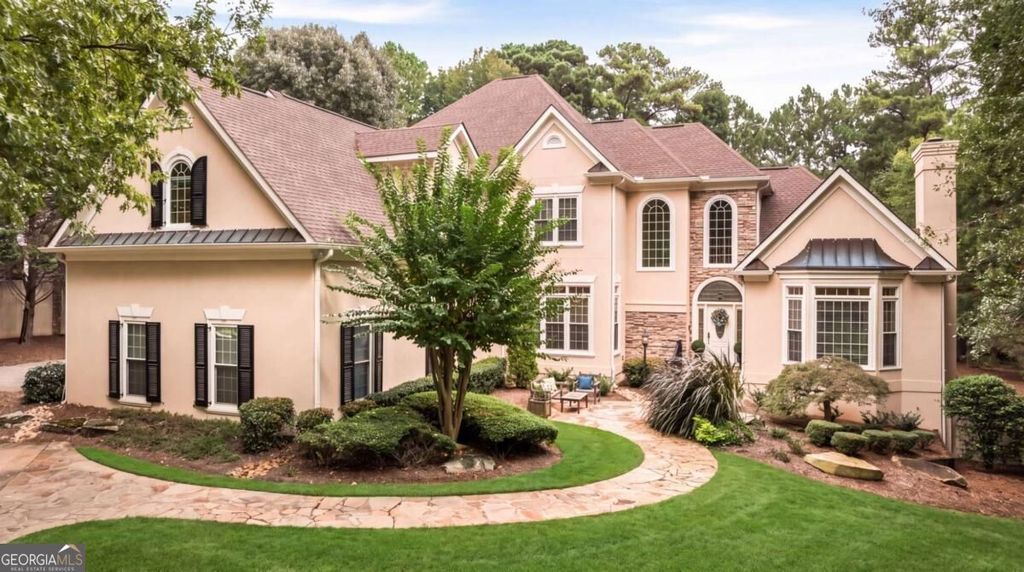 1020 Ven Villa Road, Marietta, GA 30062 — exterior