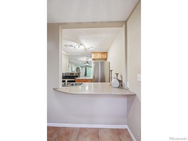 715 Arapahoe Avenue 2, Boulder, CO 80302