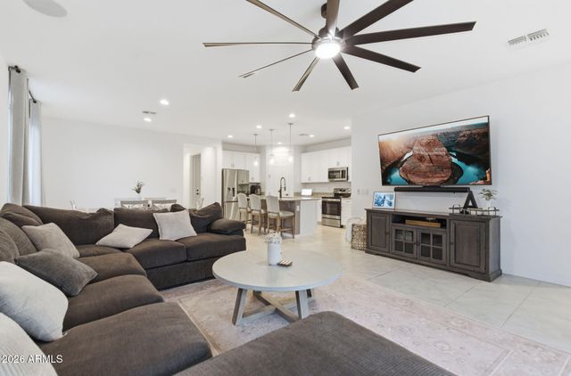 18585 W EL CORTEZ Place, Wittmann, AZ 85361