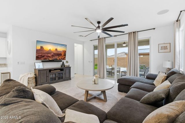 18585 W EL CORTEZ Place, Wittmann, AZ 85361