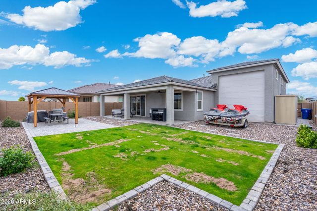 18585 W EL CORTEZ Place, Wittmann, AZ 85361