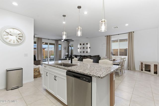 18585 W EL CORTEZ Place, Wittmann, AZ 85361