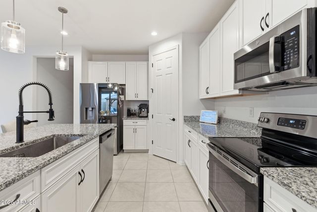 18585 W EL CORTEZ Place, Wittmann, AZ 85361