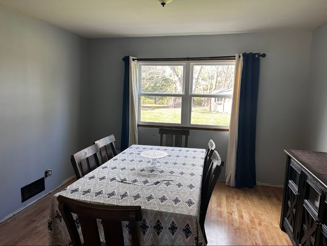 8718 Burton Road, Wonder Lake, IL 60097