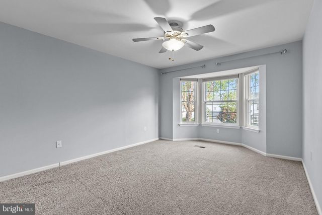 64 LAUREL CIR, Newtown, PA 18940