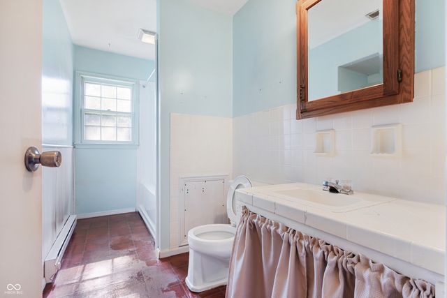 1511 N Dukane Way, Indianapolis, IN 46214