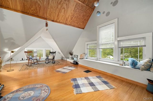 8074 Cazenovia Road, Manlius, NY 13104