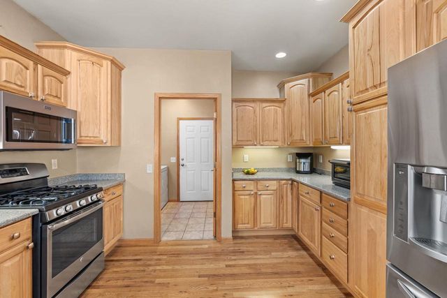 100 Jennifer Circle, Mount Horeb, WI 53572