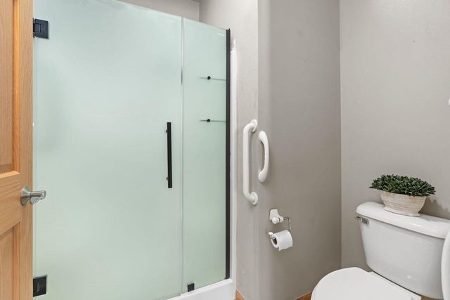 100 Jennifer Circle, Mount Horeb, WI 53572