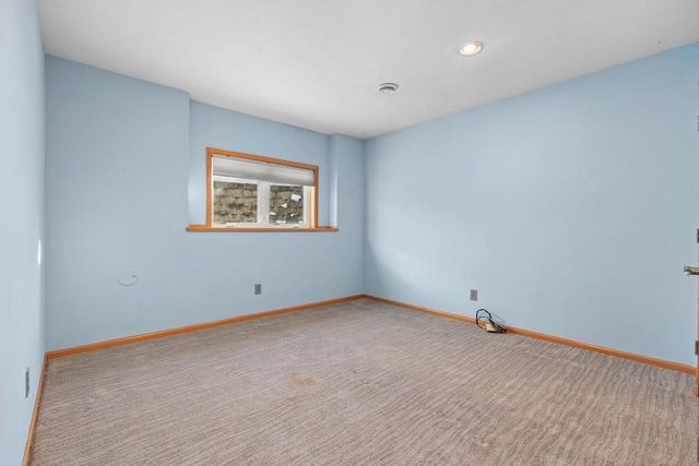 100 Jennifer Circle, Mount Horeb, WI 53572