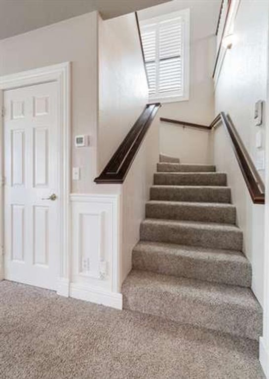 Image 21 of property listing at 175 N Burgan Avenue, Clovis, CA 93611