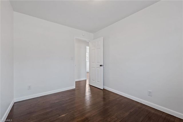 3818 Edgewood Terrace Road, Greensboro, NC 27406