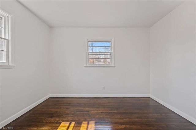 3818 Edgewood Terrace Road, Greensboro, NC 27406