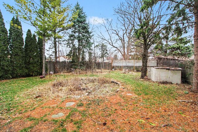 413 Forest Street, Westland, MI 48186