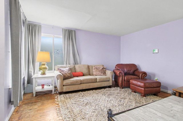 413 Forest Street, Westland, MI 48186