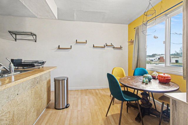 413 Forest Street, Westland, MI 48186