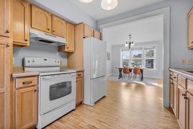 303 E MCKINLEY STREET, Appleton, WI 54915