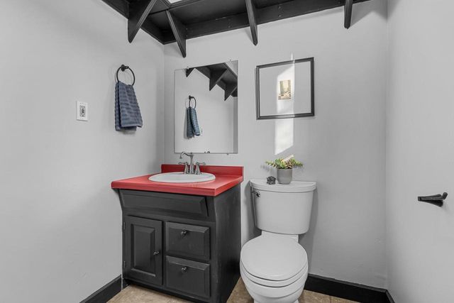 303 E MCKINLEY STREET, Appleton, WI 54915