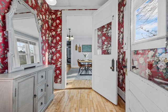 303 E MCKINLEY STREET, Appleton, WI 54915