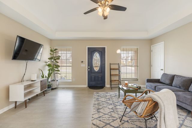 7202 Chester Rd, Fairview, TN 37062