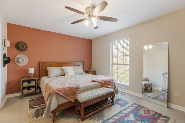 7202 Chester Rd, Fairview, TN 37062