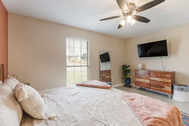 7202 Chester Rd, Fairview, TN 37062