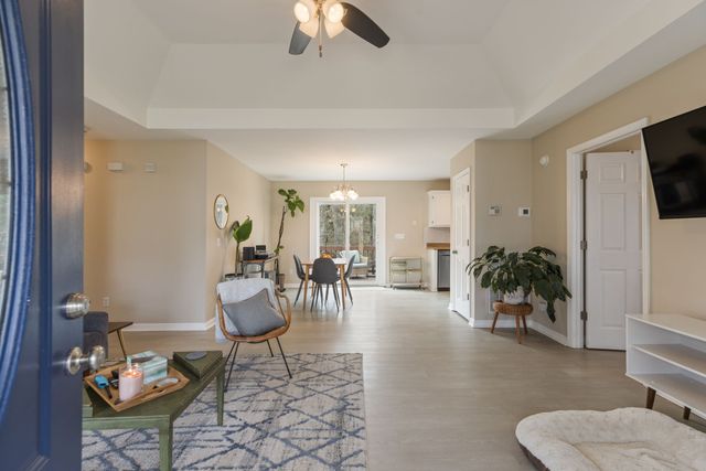 7202 Chester Rd, Fairview, TN 37062