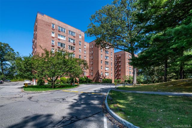 611 Palmer Road 4Y, Yonkers, NY 10701