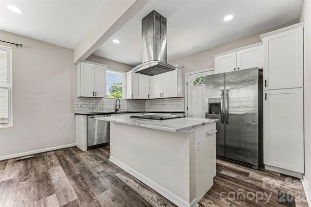 905 W 6th Avenue B None, Gastonia, NC 28052