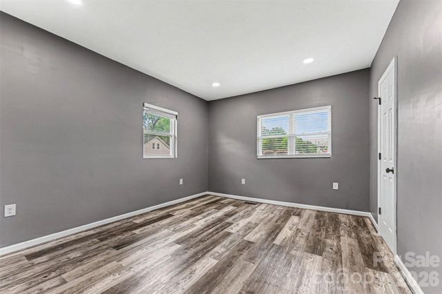 905 W 6th Avenue B None, Gastonia, NC 28052