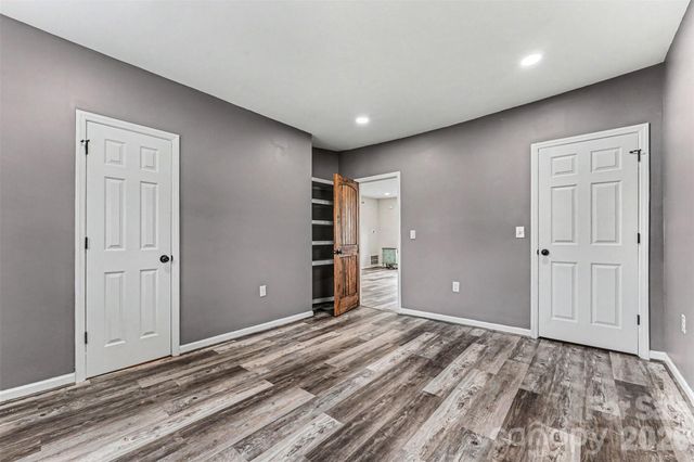 905 W 6th Avenue B None, Gastonia, NC 28052