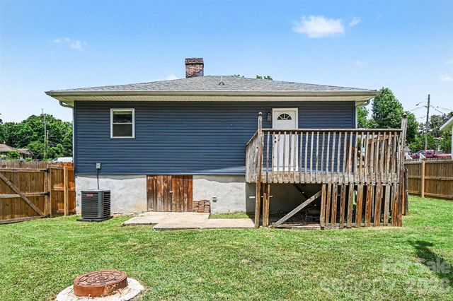 905 W 6th Avenue B None, Gastonia, NC 28052