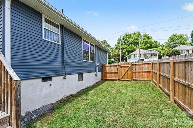 905 W 6th Avenue B None, Gastonia, NC 28052